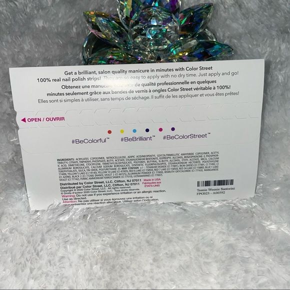 Color Street | Teenie Weenie Santorini, deep ocean blue glitter pedi set - Picture 6 of 8